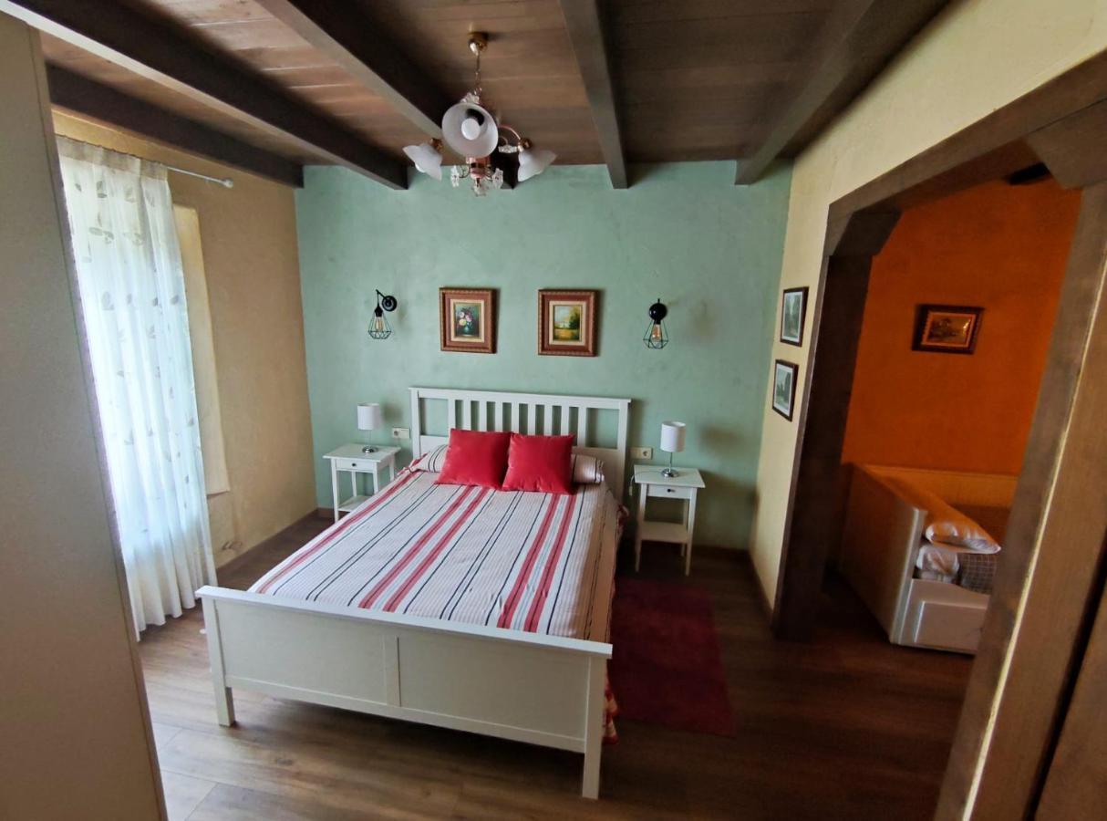 Casa Rural Oliver Y Nadia Rodilana Luaran gambar